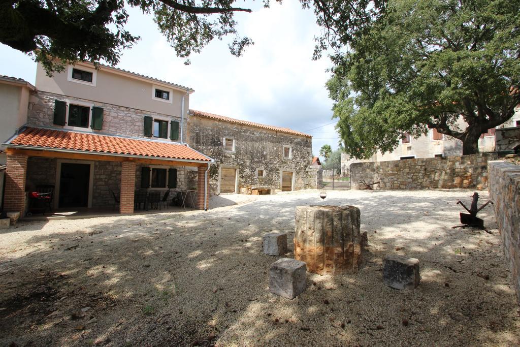 Holiday Home Vinkovic Porec Exterior photo